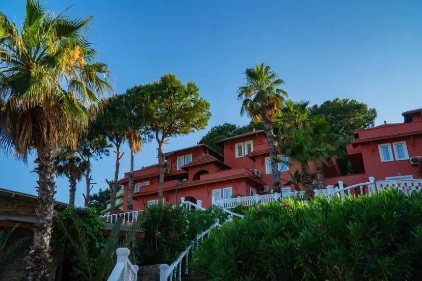 Senza Garden Holiday Club