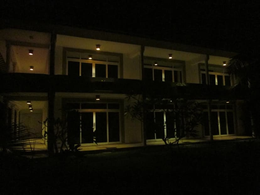 Raja Beach Hotel