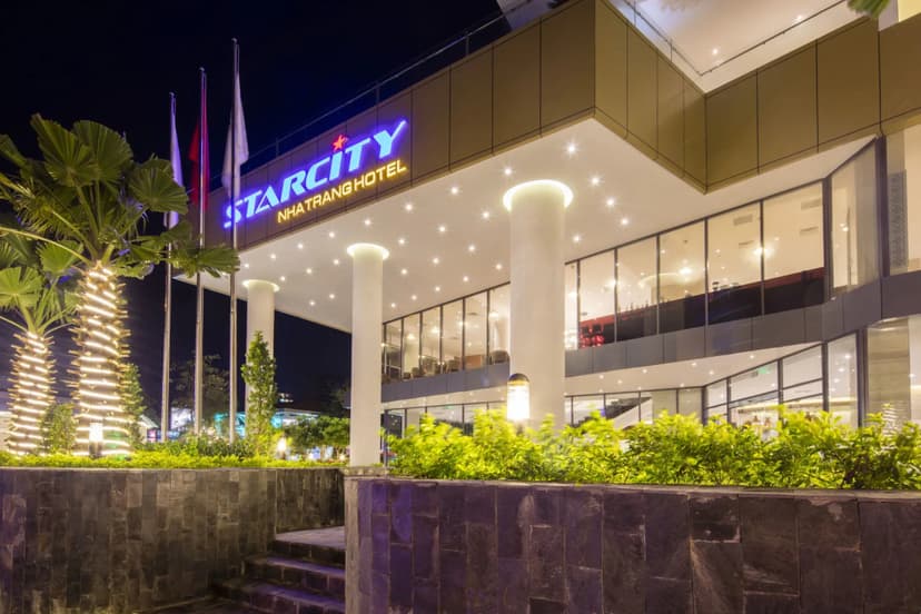 Отель Starcity Bayfront Nha Trang