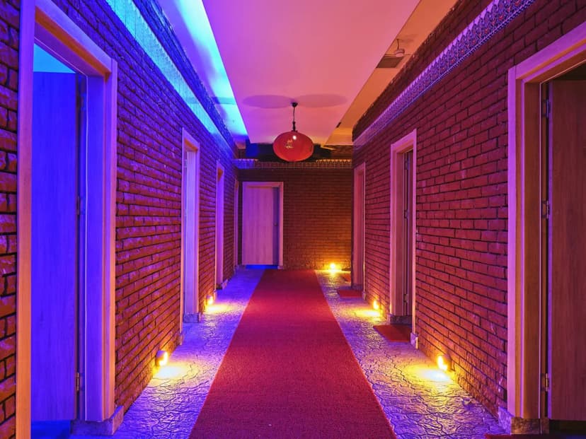 Отель NoxInn Club