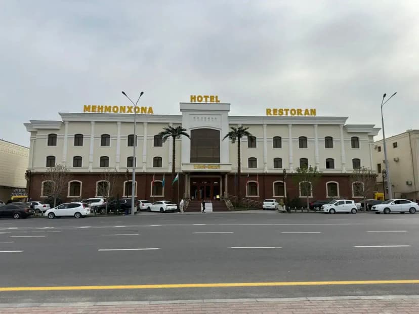 Отель Зилол Бахт