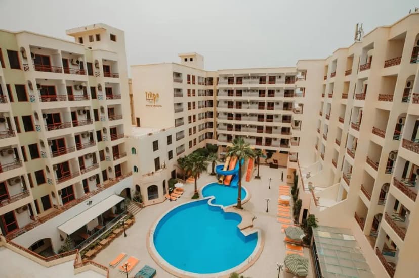 Отель Empire Aqua Park