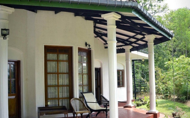 Pearl House