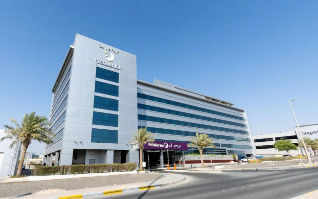 Отель Premier Inn Abu Dhabi Airport (Business Park) Hotel
