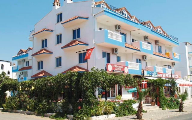 Atlantis Apartments