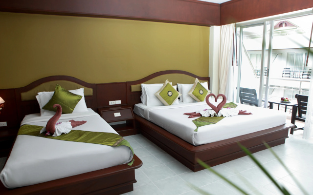 Samui First House Hotel