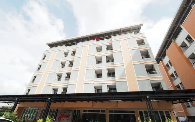 Phuhi Hotel