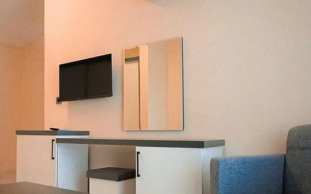 Side Meryam Suit Deluxe Hotel