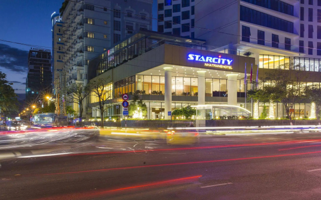 Отель Starcity Bayfront Nha Trang