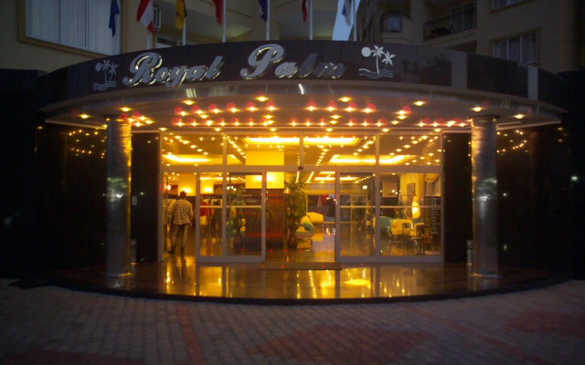 Kleopatra Royal Palm Hotel