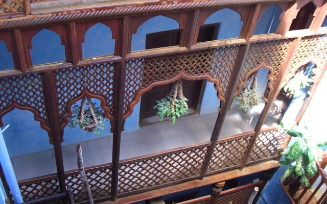 Emerson Spice Hotel