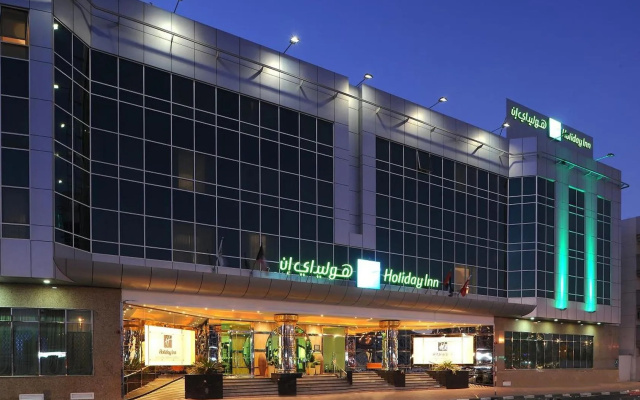 Sunday Hotel Holiday International Dubai