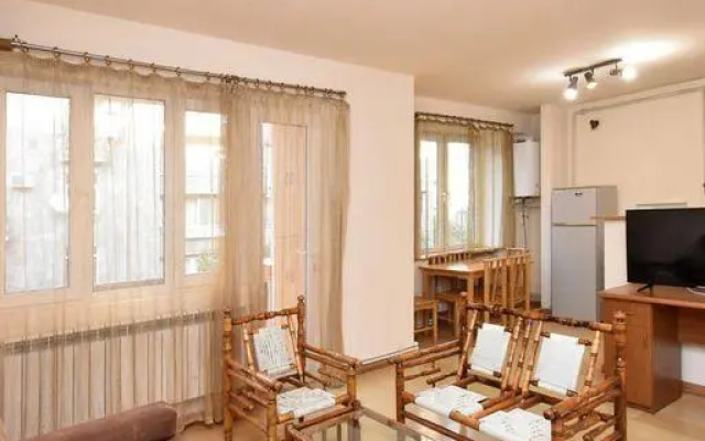 Rent Inn Yerevan (Рент Инн Ереван) на улице Вардананц 4