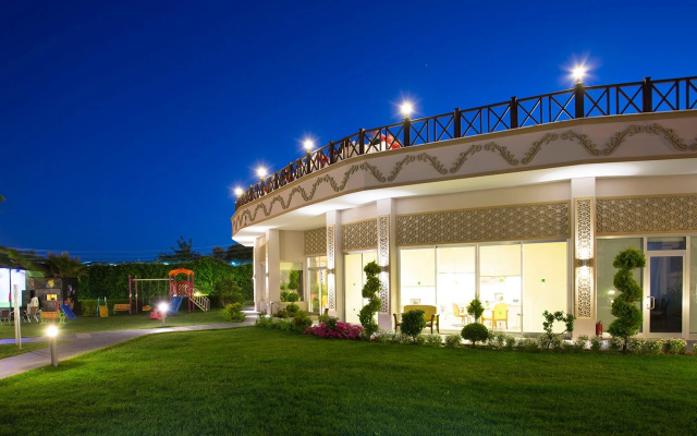 Sun Club Side