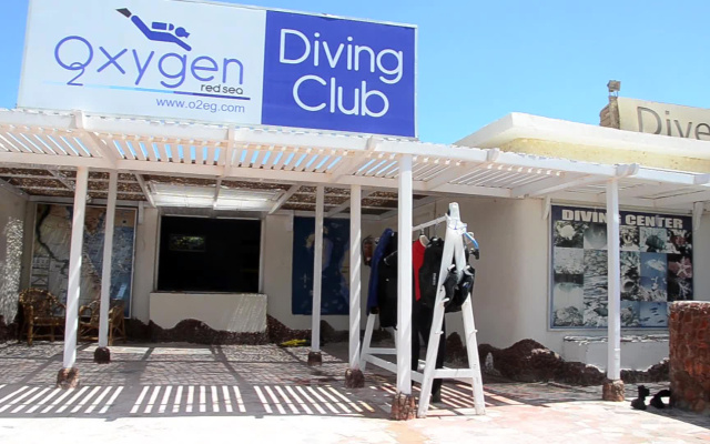 Отель Empire Aqua Park