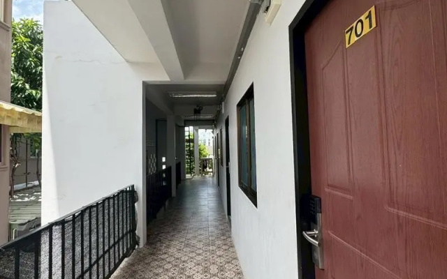 Sukhum Suvarnabhumi Airport Guest House
