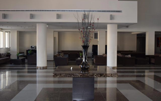 Capital Coast Resort & Spa