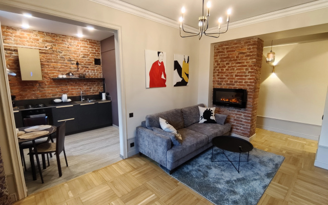 Апартаменты InerLoft 10 City centre, Free Parking Wi-Fi 100/50 Smart TV