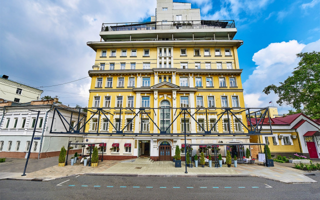 Отель Мандарин Москва